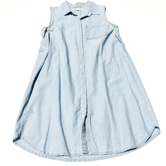 FINAL PRICE  Madewell Dresses & Skirts - MADEWELL summer denim shirt dress.